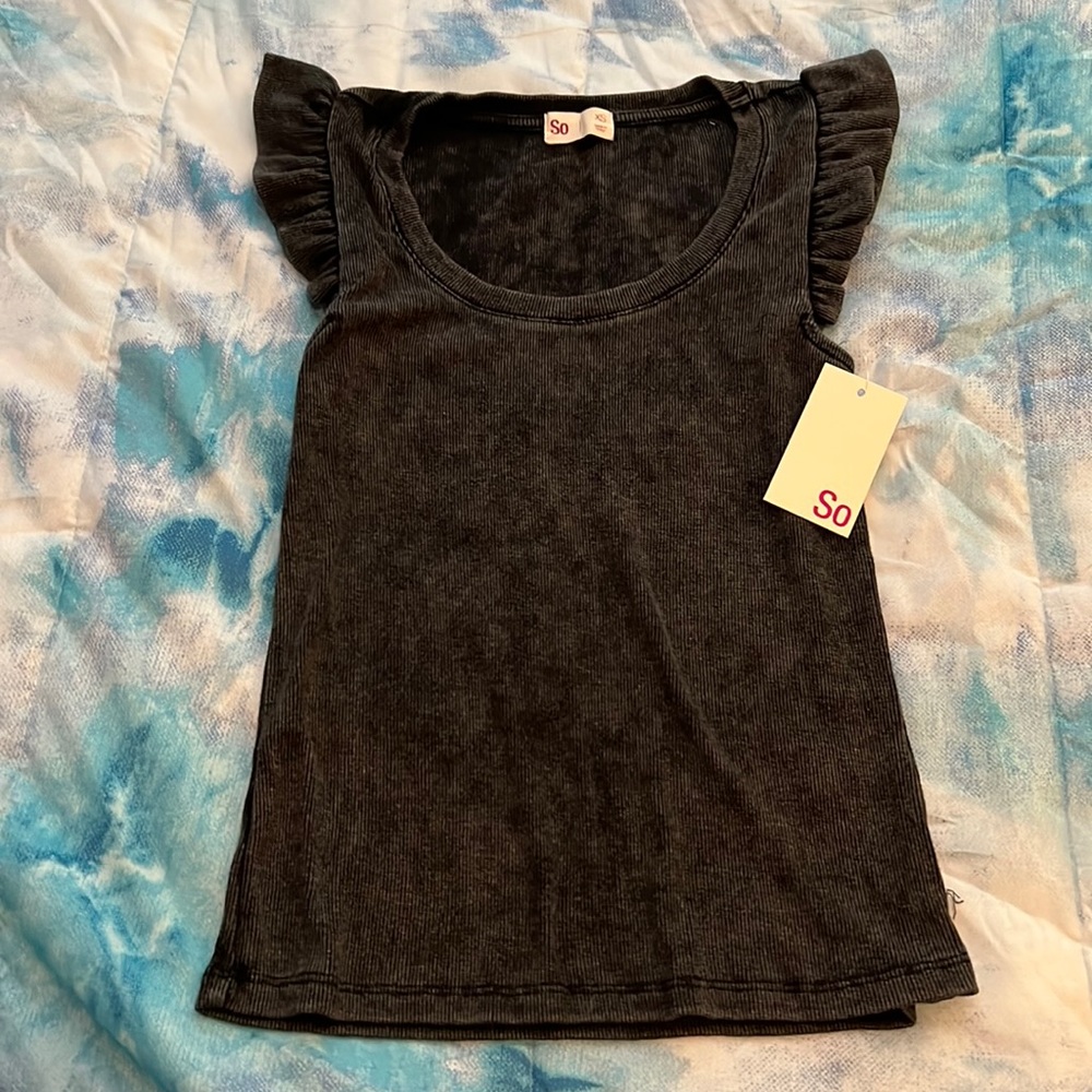 Cute charcoal color top